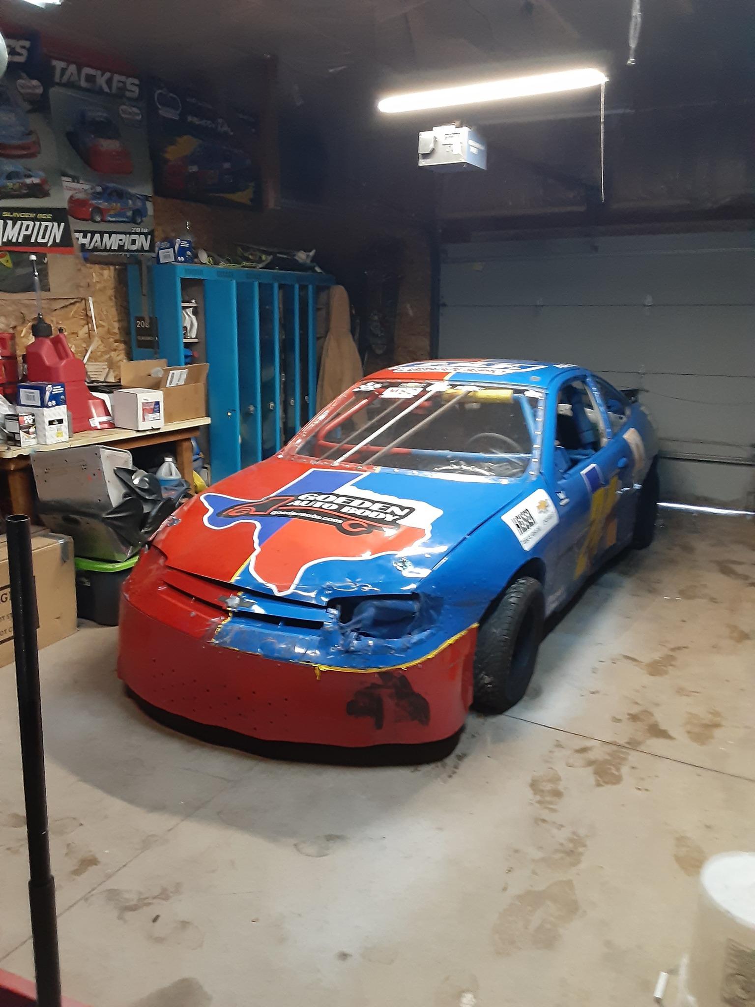 Preview of Marty Tackes Slinger Bee Championship #24 Cavalier by Kendall Becker
