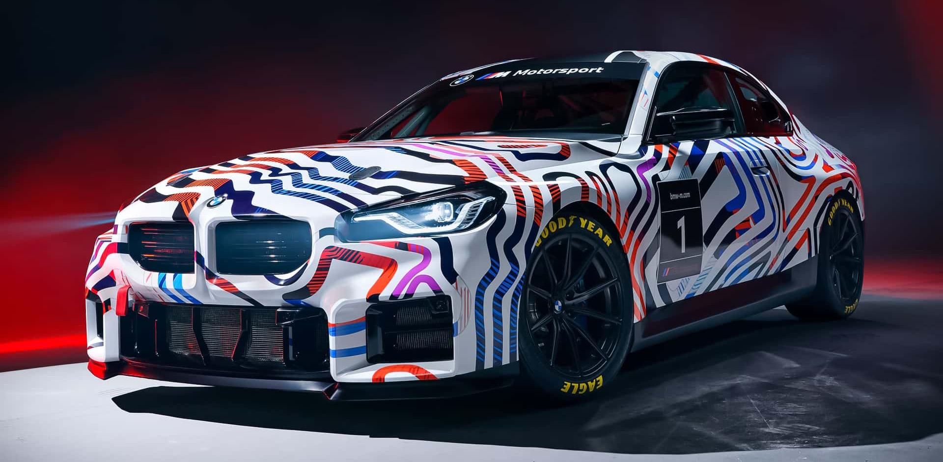 Preview of BMW M2 racing by Alex Schmurtz