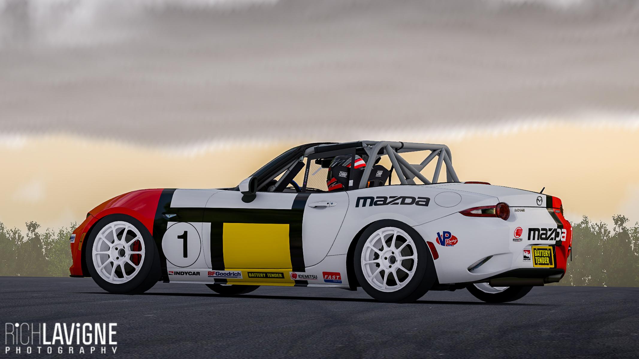 Mondrian MX5 by Richard Lavigne - Trading Paints