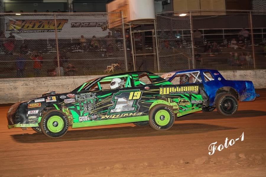Late Model Colour In Blue and green late model by Connor M Williams - Trading Paints