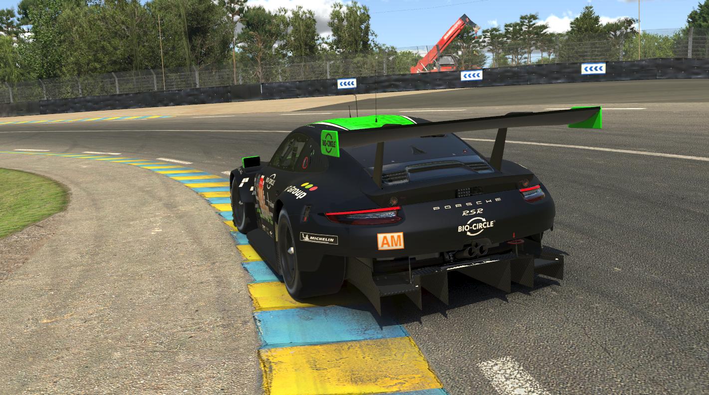 Porsche 911 RSR-19 Type 991 n° 91 Winner 24h Le Mans 2022 1/18 Spark 18S818 Porsche 911 RSR-19 Type 991 n° 91 Winner 24h Le Mans 2022 1/18 Spark 18S818