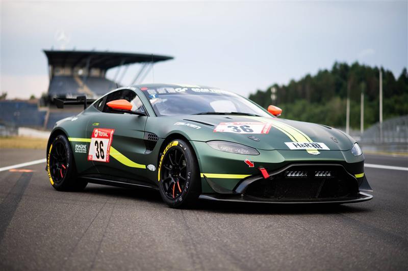 Preview of British green aston gt4 [clearcoat] by Mertol Shahin