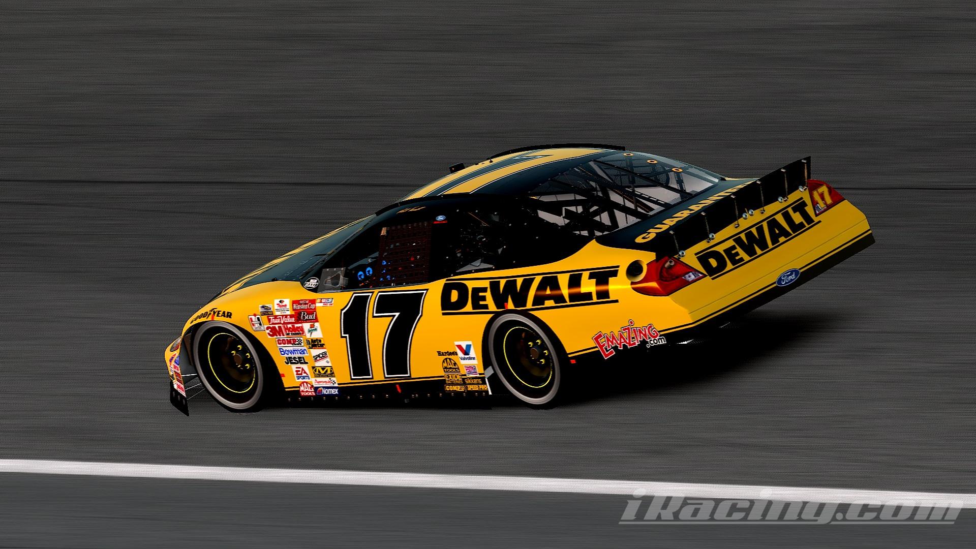 17 Matt Kenseth 2000 Dewalt Ford Taurus Sim Stamped Number by
