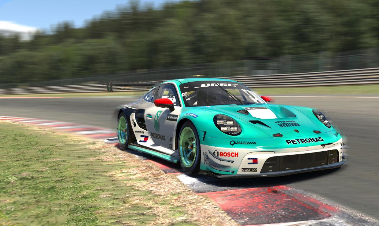 992r Petronas – Porsche 992r GT3 – Lewis Hamilton Inspired by Doug Hunt Sr ...