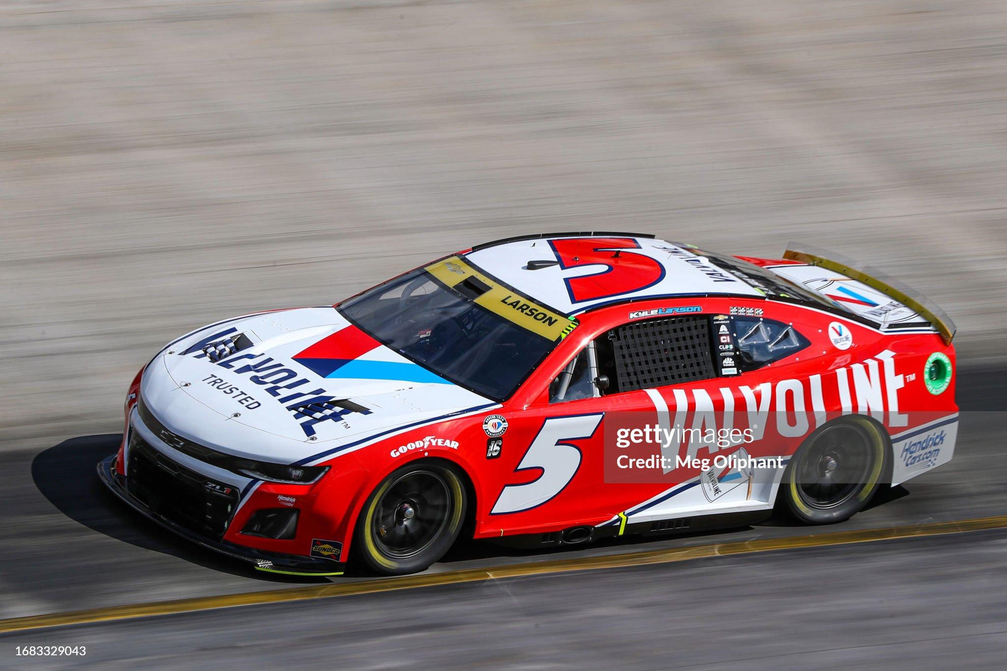 thumbnail interactive-video image 1 of Nascar Kyle Larson Tumbler - 16 Oz Stainless Steel Insulated Cup 1 of 13