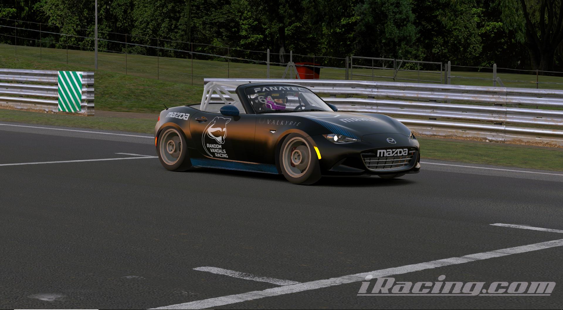 Preview of Init Esports MX-5 by Victoria Mello