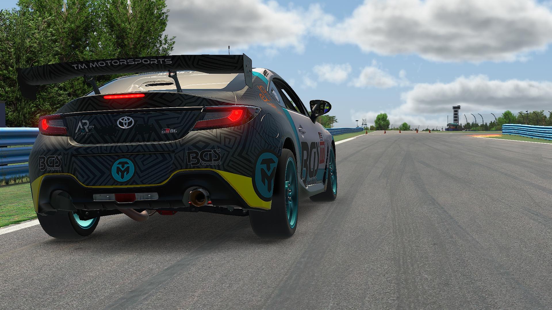 Preview of TOYOTA GR 86 TM GOLD by Arturo Romero