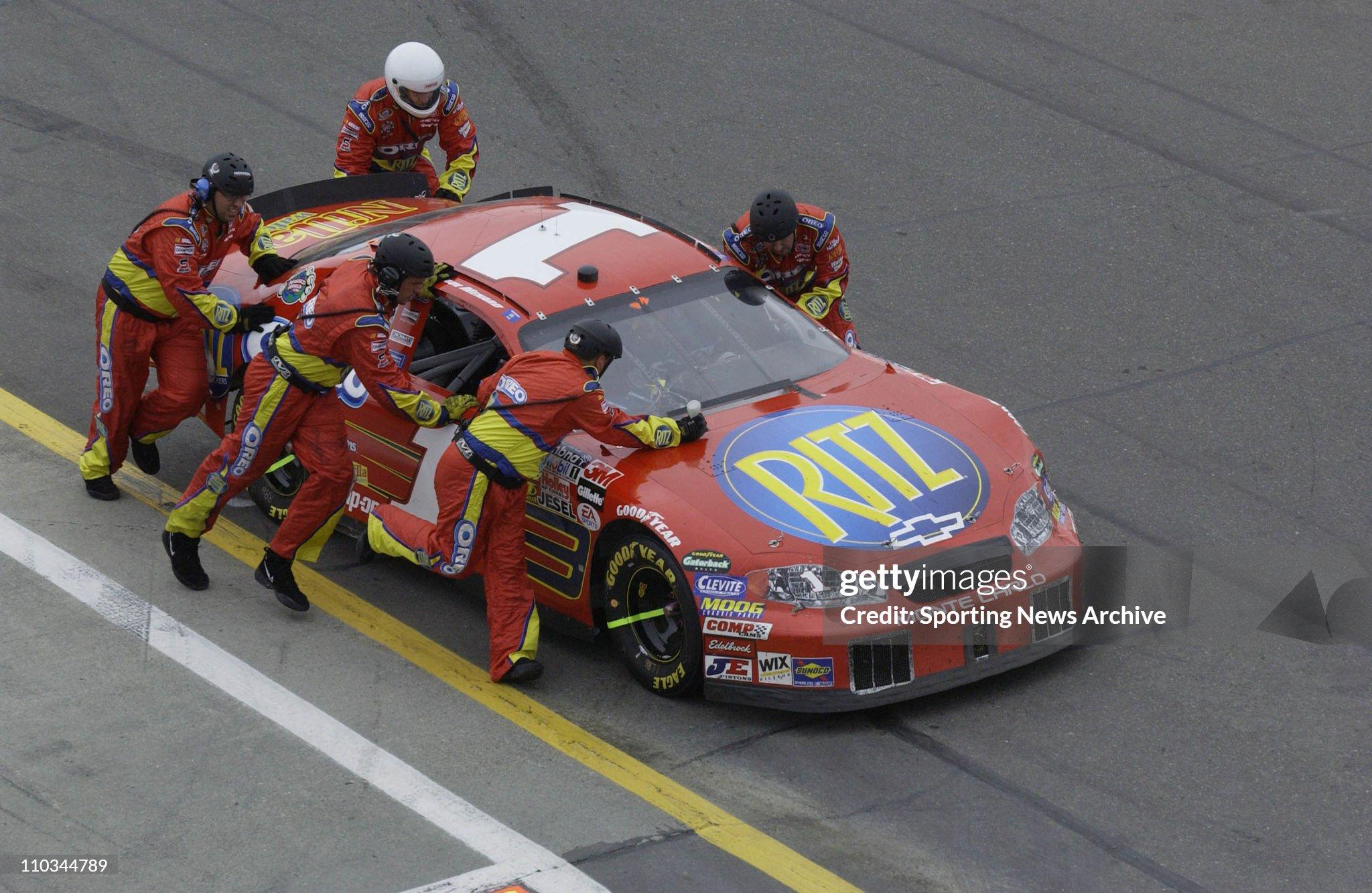 Preview of Paul Menard #1 2005 Kraft/Ritz Chevy Monte Carlo by Evan Lach