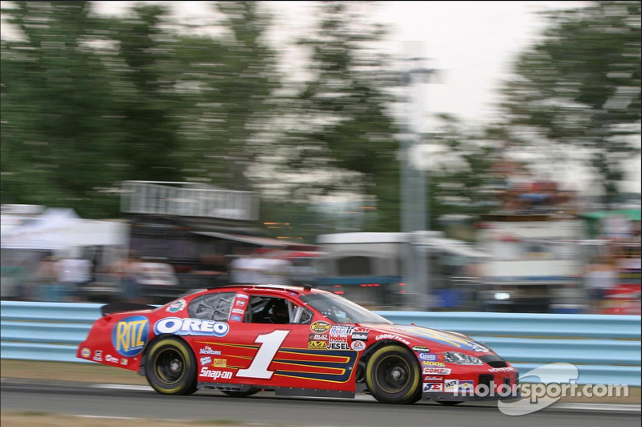 Preview of Paul Menard #1 2005 Kraft/Ritz Chevy Monte Carlo by Evan Lach