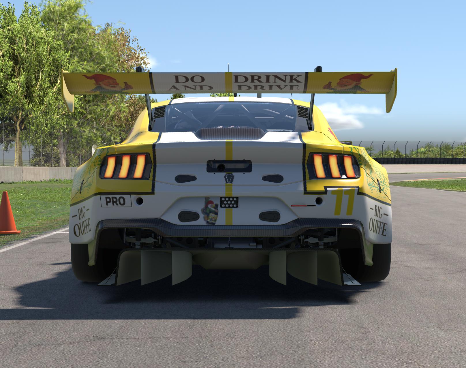 Preview of Ford Mustang - Big Ouffe by Dennis Van Der Meeren