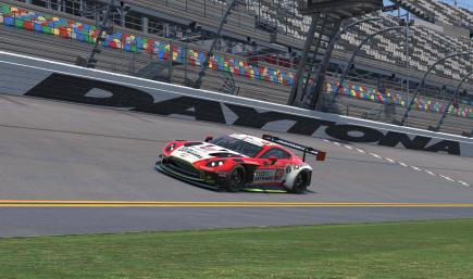 4X Racing - Aston Martin Vantage GT3 EVO Red