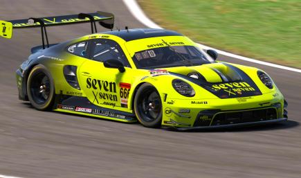 seven x seven Porsche GT3R 2025