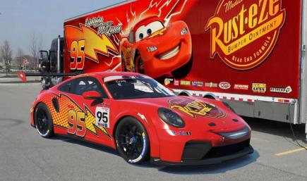 Porsche 992 2 Cup Lightning McQueen