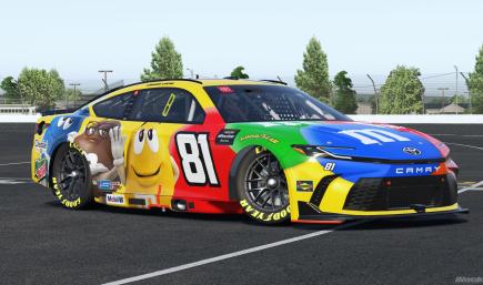 Carson Lucas 2026 M&Ms Car