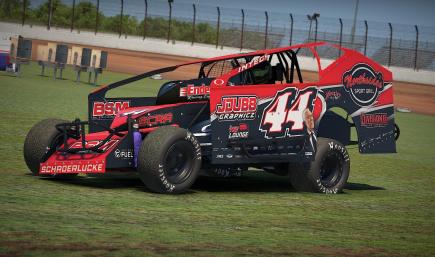 Tucker Schroerlucke / 