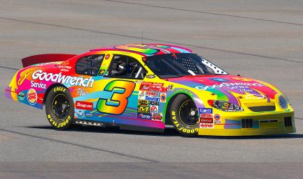 2000 Dale Earnhardt GM Goodwrench 