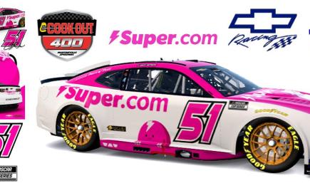 2026 RWR Cody Ware / Super.com Chevrolet Camaro ZL1 at Martinsville. 