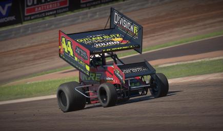 Wayne Hommel  / 2026 DSC Winged / #44