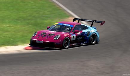 QMMF by HRT Performance / Porsche 992.2 Cup replica