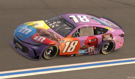 Kyle Busch #18 Fudge Brownie M&Ms [SIM STAMPED]