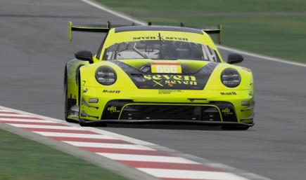 seven x seven Porsche GT3R 2025