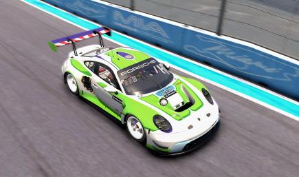 Porsche GT3 R 992 Buzz Lighyear