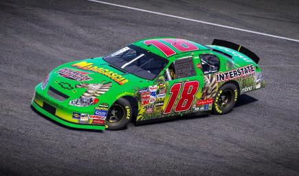 #18 Bobby Labonte 2005 Madagascar Interstate Batteries Monte Carlo Cust Num