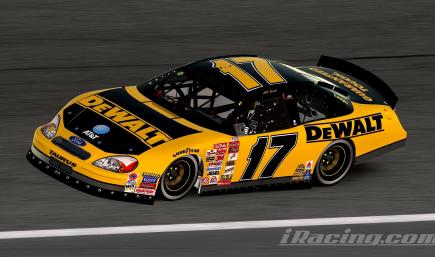 17 Matt Kenseth 2001 Dewalt Ford Taurus by Christian Budd