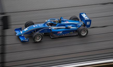 Towns USF2000 car 2023