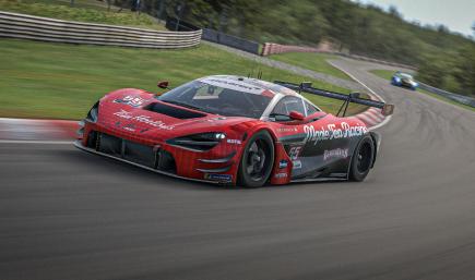 Maple Tea Racing McLaren GT3