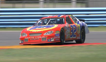 2005 #32 Bobby Hamilton Jr. Tide Chevrolet Monte Carlo